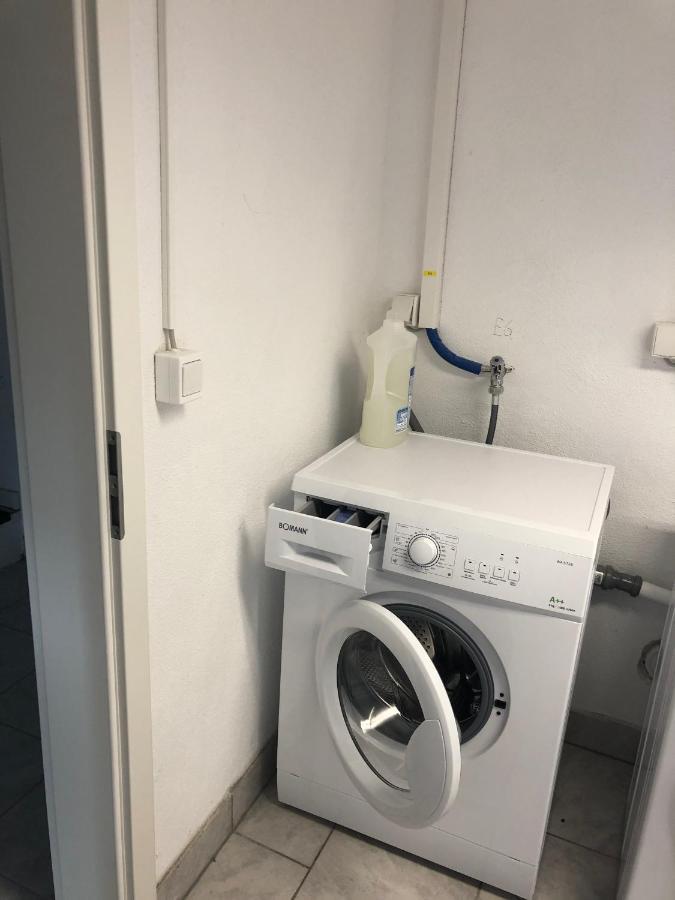 Moderne Helle 2,5 Zimmer Wohnung Mit Grossem Bad Und Kueche In Trossingen Ngoại thất bức ảnh