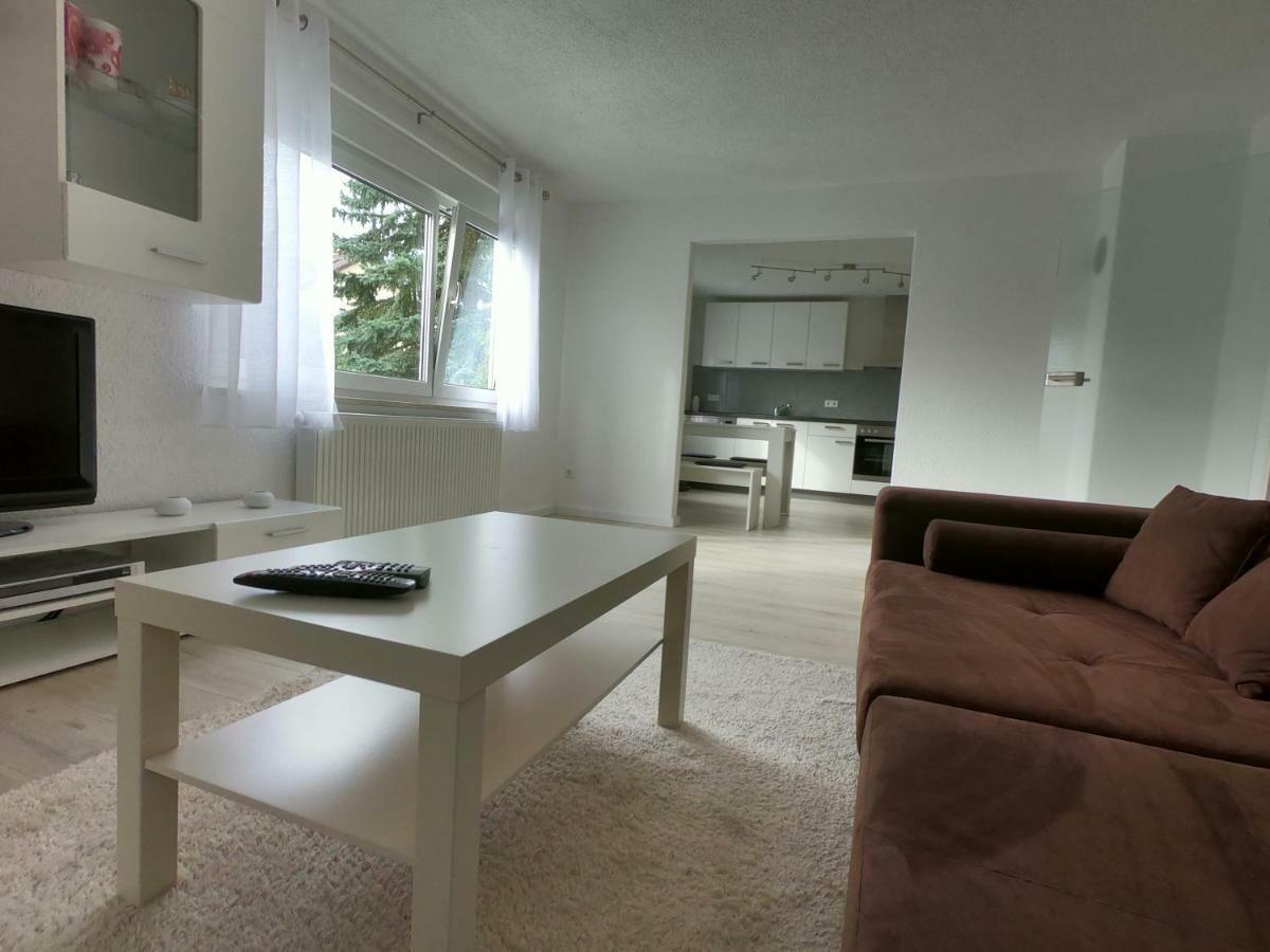 Moderne Helle 2,5 Zimmer Wohnung Mit Grossem Bad Und Kueche In Trossingen Ngoại thất bức ảnh