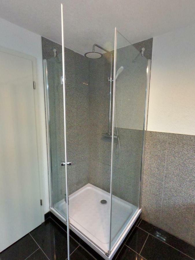 Moderne Helle 2,5 Zimmer Wohnung Mit Grossem Bad Und Kueche In Trossingen Ngoại thất bức ảnh